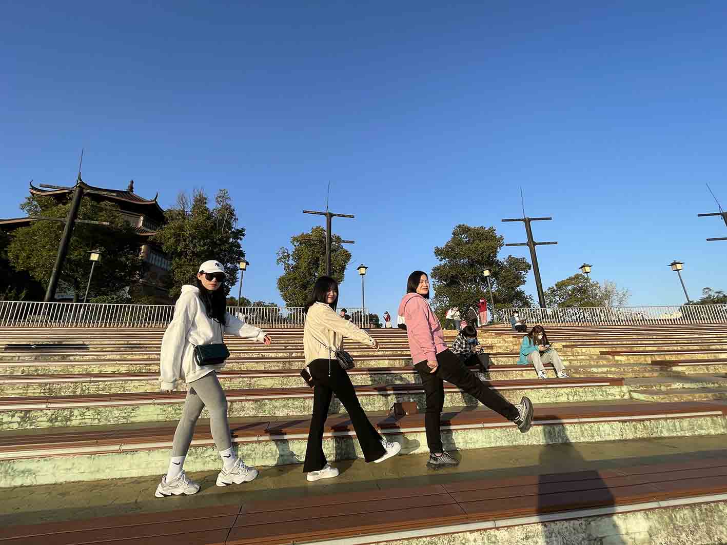 情暖“女神”節(jié)，奮戰(zhàn)求奮進(jìn)